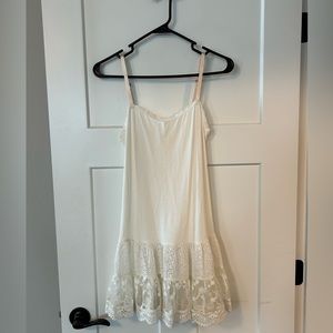 Matilda Jane Women’s dress extender. EUC. Only worn once to try on.